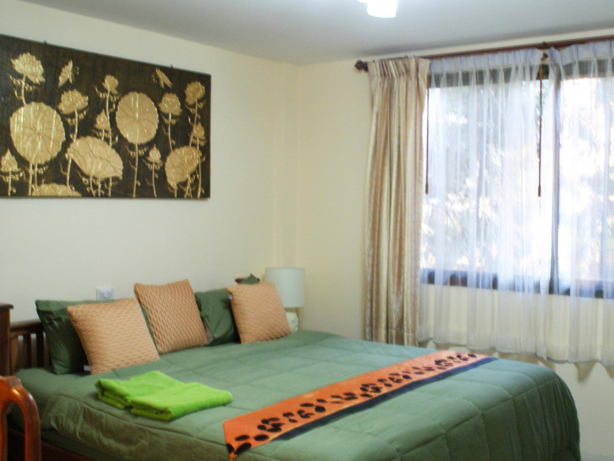 Tara Bed And Breakfast Kanchanaburi City Exterior photo
