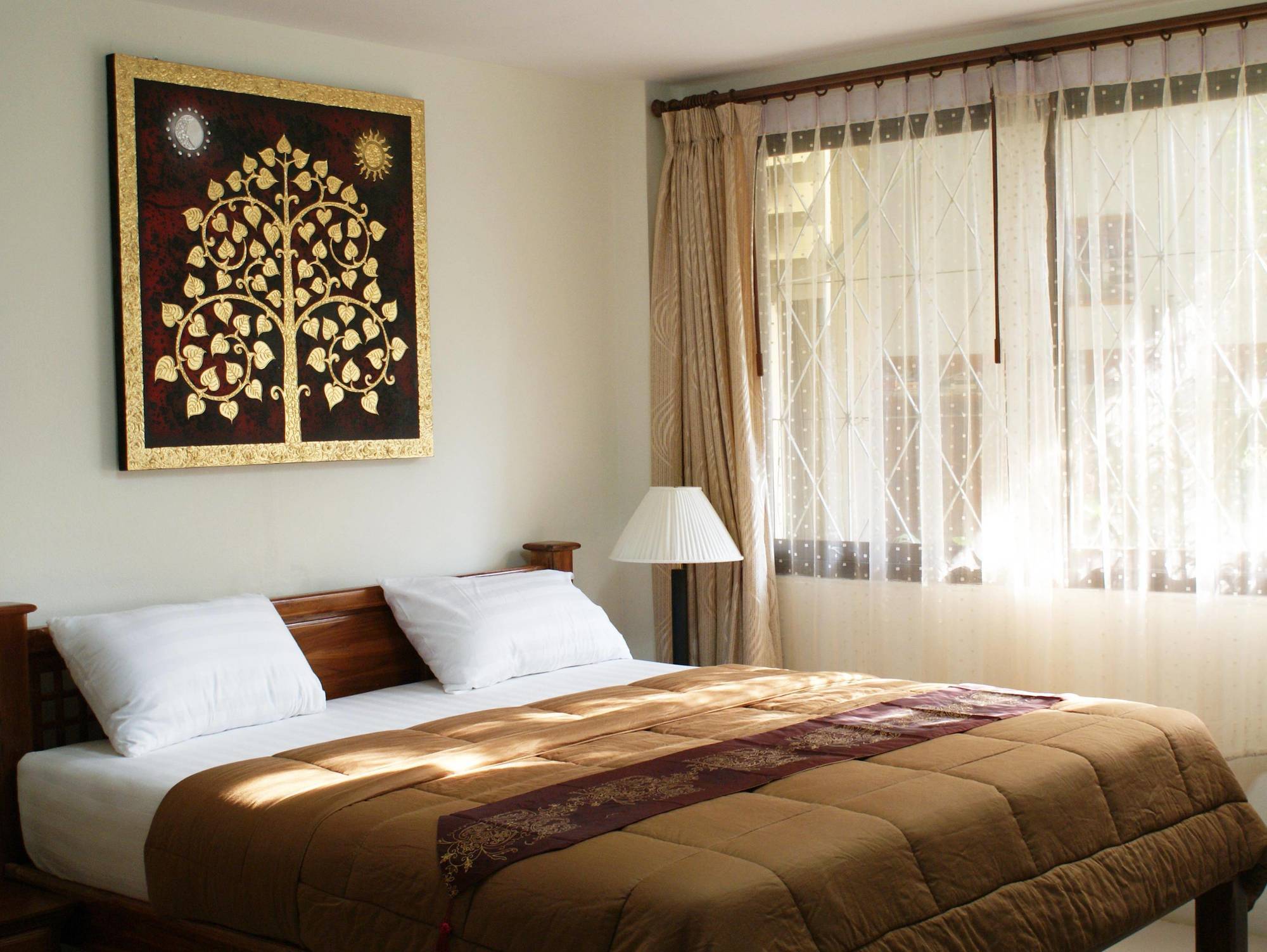 Tara Bed And Breakfast Kanchanaburi City Exterior photo